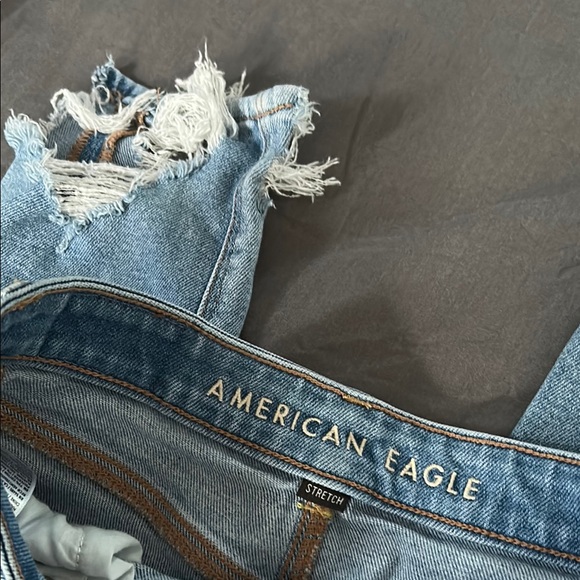 American Eagle Outfitters 0s Blue Mom Jeans Distressed - Picture 2 of 7